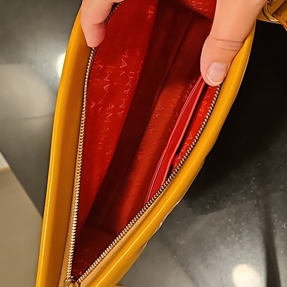 💕AMAMI LUXURY💕 ME Classic Bag ~ Honey NWOT - Picture 15 of 16